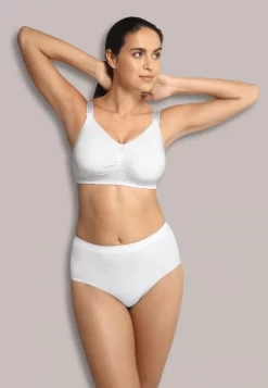 Carriwell Seamless Padded Nursing Bra -Fashion Lingerie Store 3330 padded maternity and nursing bra wht m1 std 600x866 1